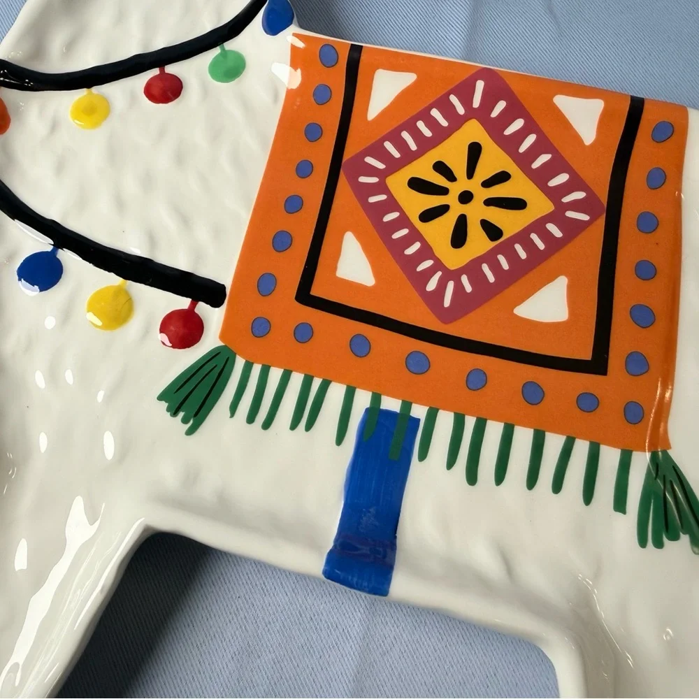 Pier 1 White Hand-Painted llama / alpaca serving plate / platter NEW